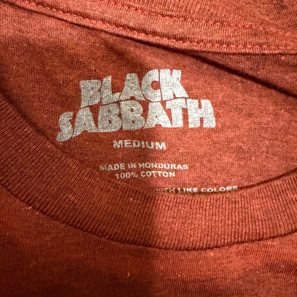 Black Sabbath Vol 4 T Shirt - Picture 3 of 5